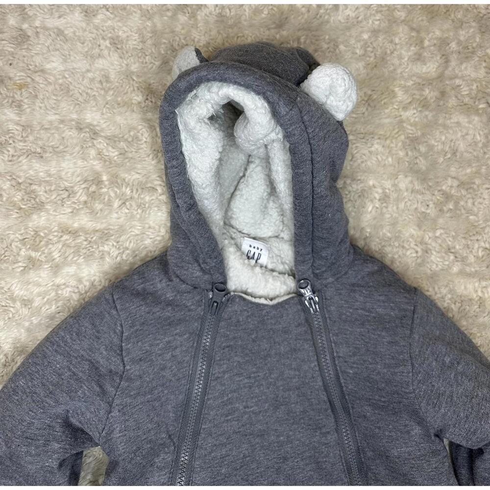 baby GAP sherpa-lined hooded dual zipped one-piece/snowsuit/bunting Size 12-18M - Picture 8 of 8
